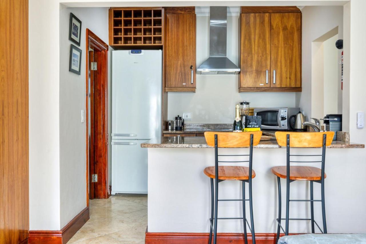 Backup-Powered Camps Bay Garden Apartment Cape Town Exterior photo