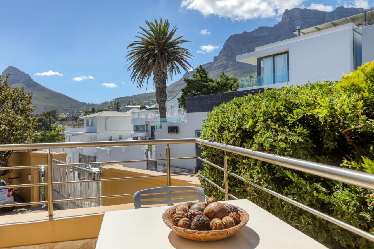 Backup-Powered Camps Bay Garden Apartment Cape Town Exterior photo