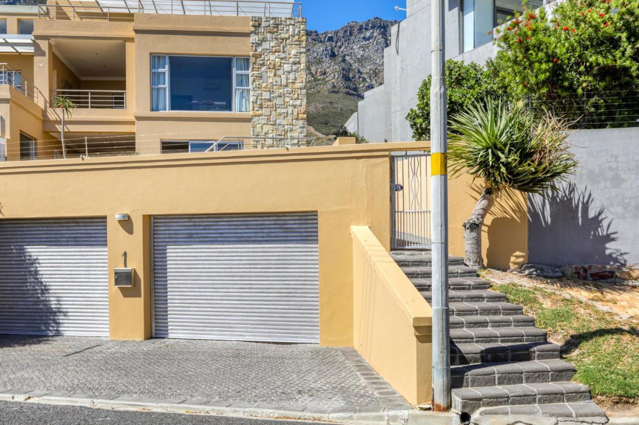 Backup-Powered Camps Bay Garden Apartment Cape Town Exterior photo
